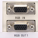 接続端子はミニD-Sub(15ピン)