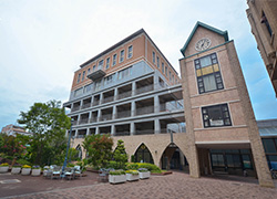 学校法人四條畷学園　四條畷学園中学校